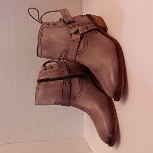 Roan by Bed Stu Grey Leather Heeled Booties Size 7.5